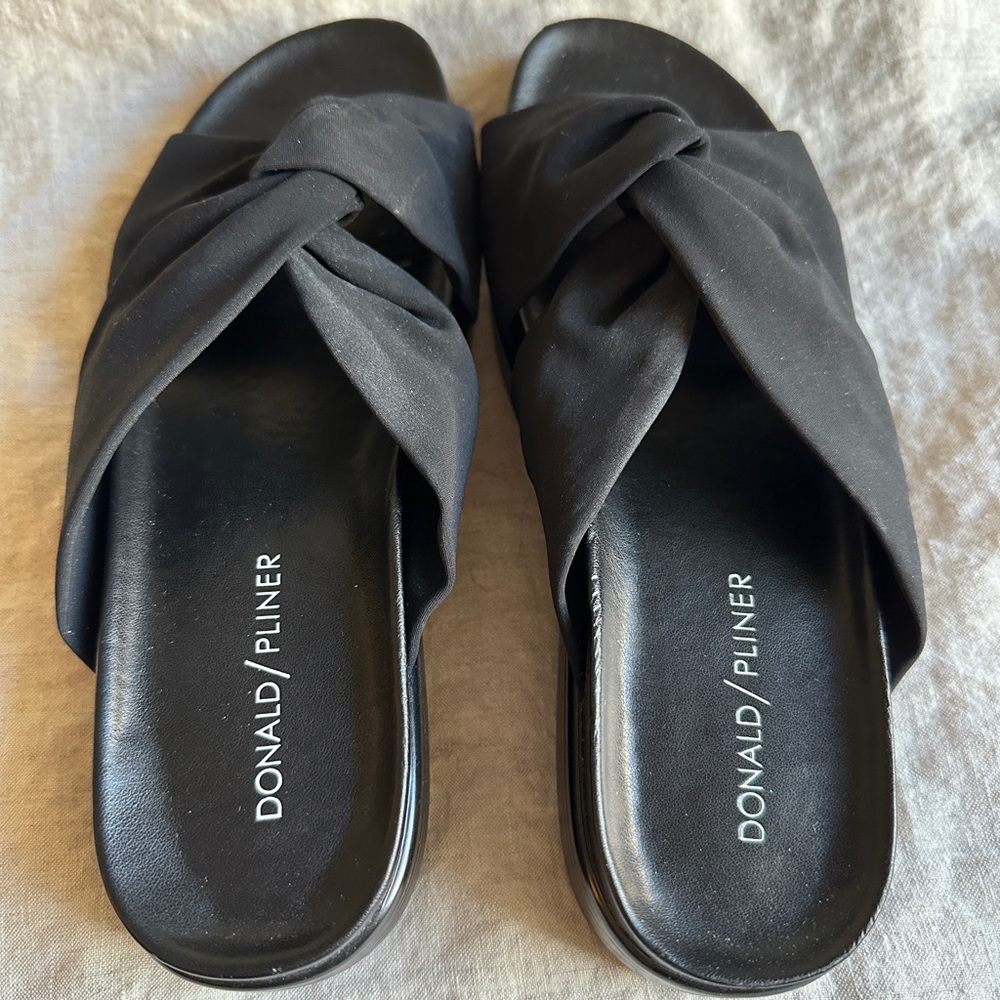 Donald J. Pliner Black Knotted Slide Sandals
